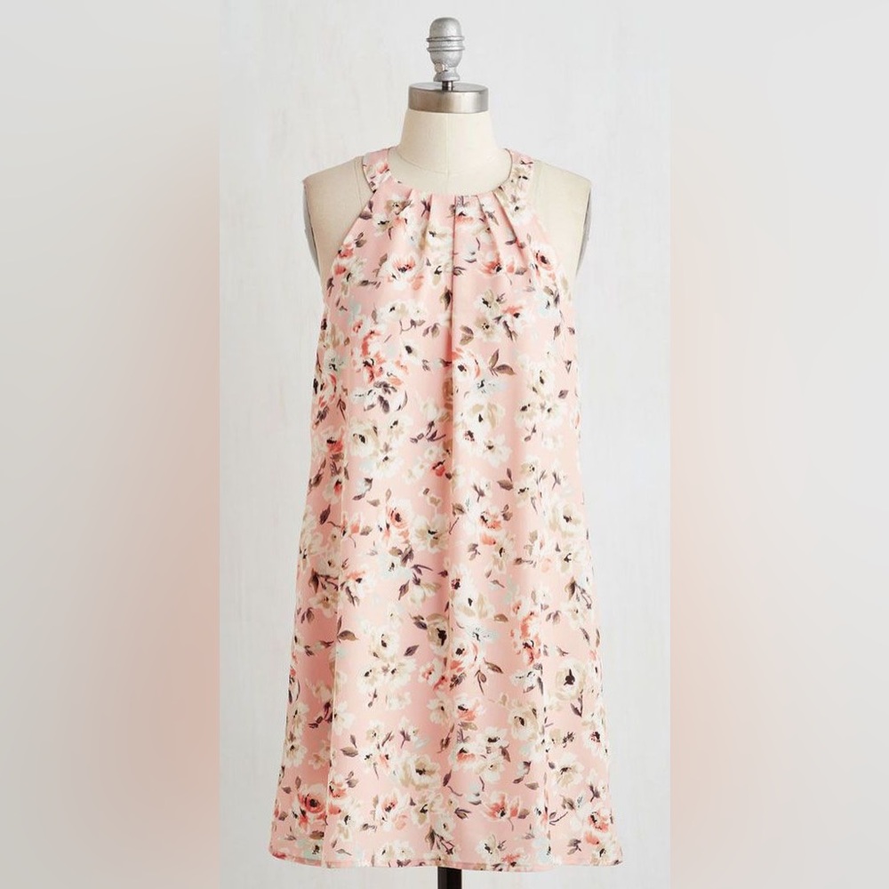 Women’s Blush Pink Floral Dress